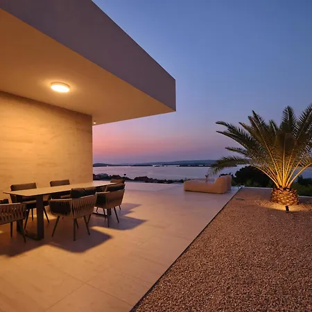 Cloud 9 D6 Вилла