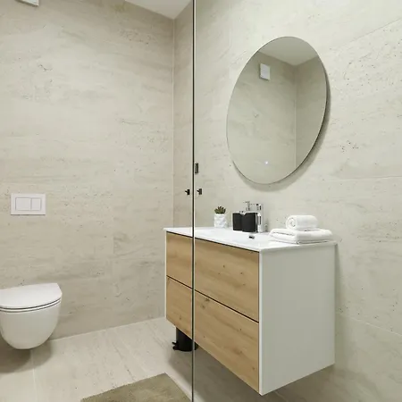 Cloud 9 D6 Villa Tkon