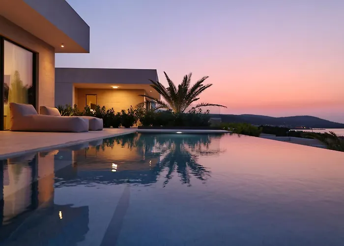 Cloud 9 D6 别墅 特孔