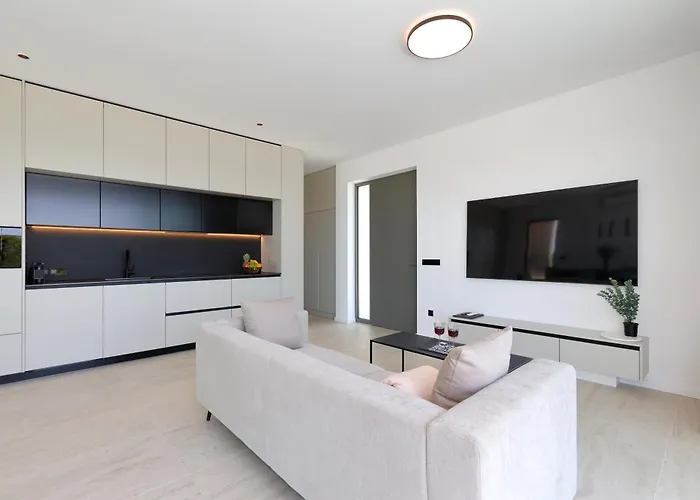 Cloud 9 D6 别墅 特孔